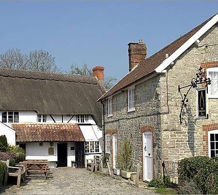 Compasses Inn Tisbury Exteriör bild